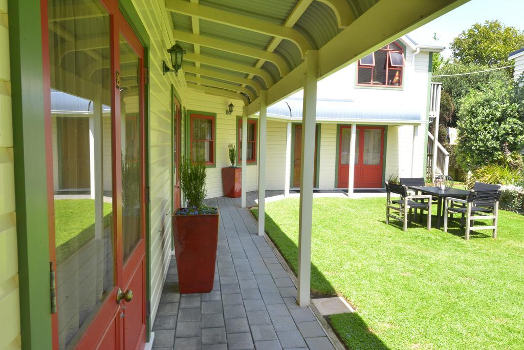 Ducks & Drakes Boutique Motel & Backpackers Νιου Πλύμουθ Εξωτερικό φωτογραφία